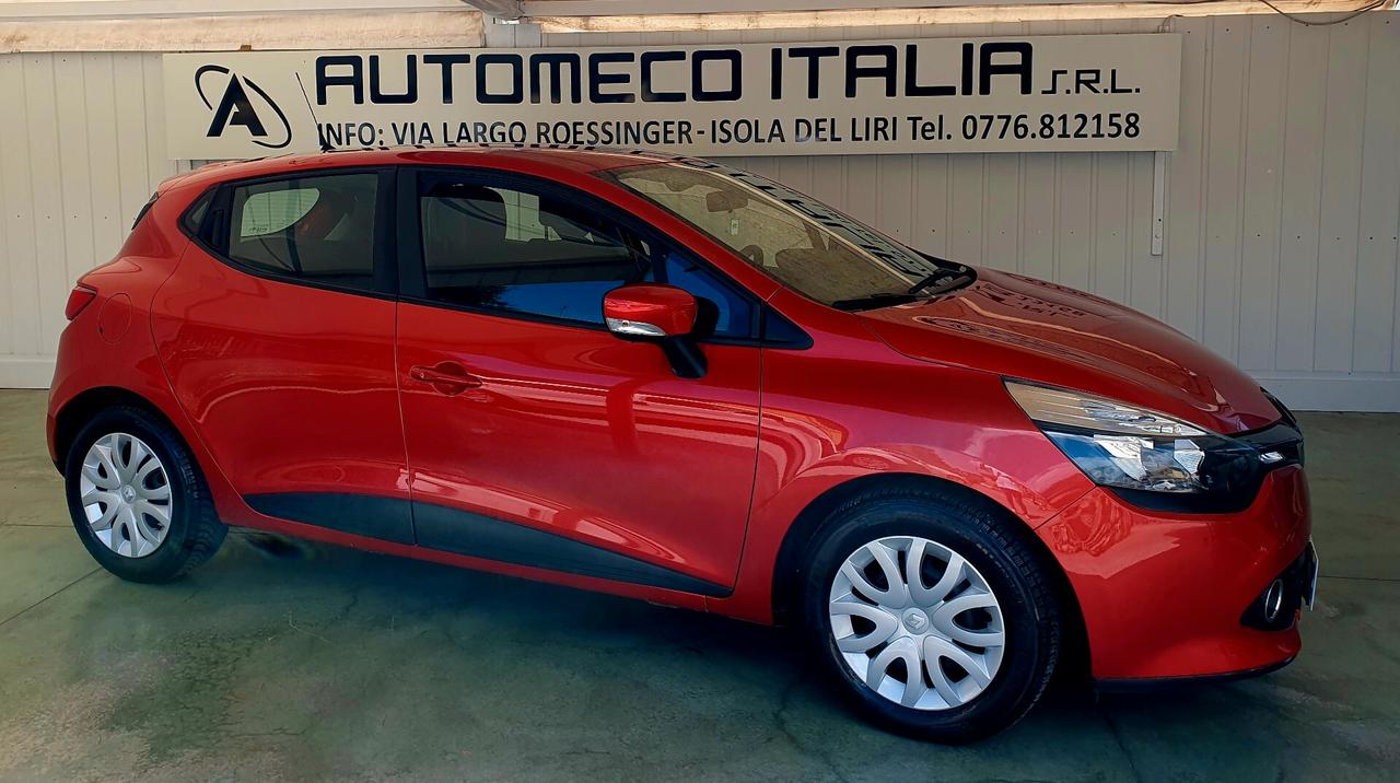 Renault Clio 1.2 Benz. - 2015 - KM. 65.000