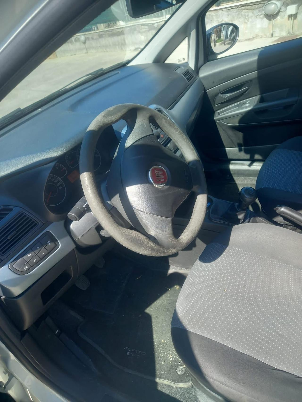 Fiat Grande Punto 1.3 MJT 75 motore da sostituire