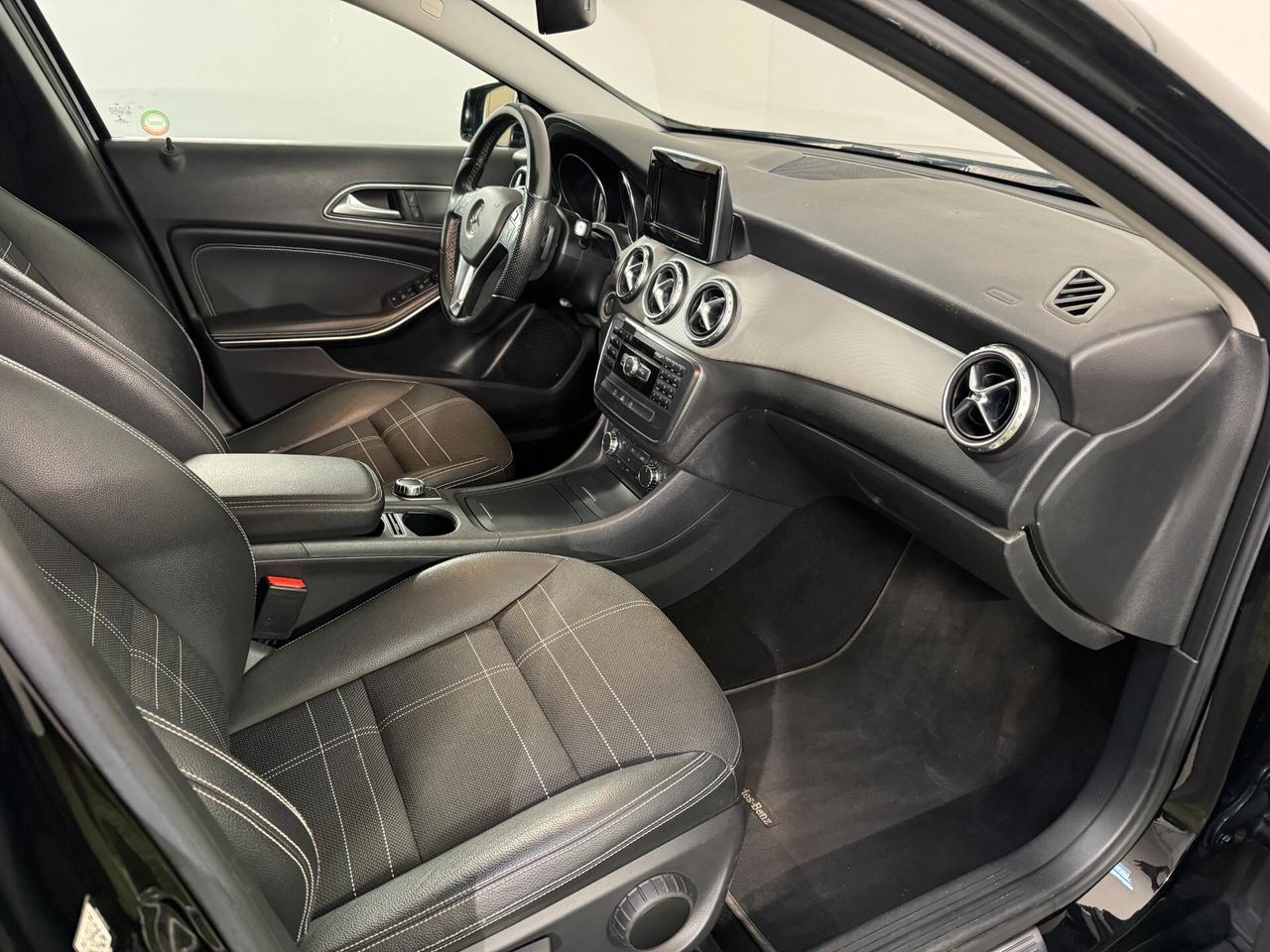 Mercedes-benz GLA 200 d Sport EURO6 AUTOMATICA