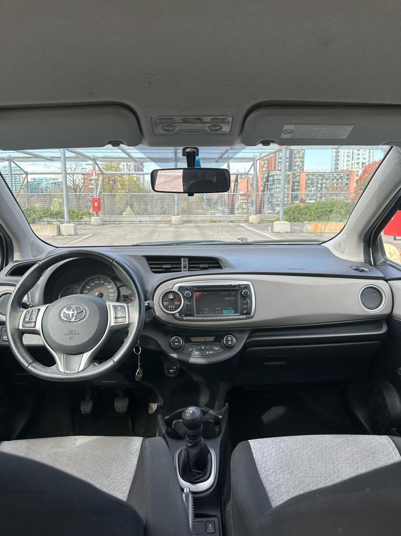 Toyota Yaris 1.0 5 porte Lounge