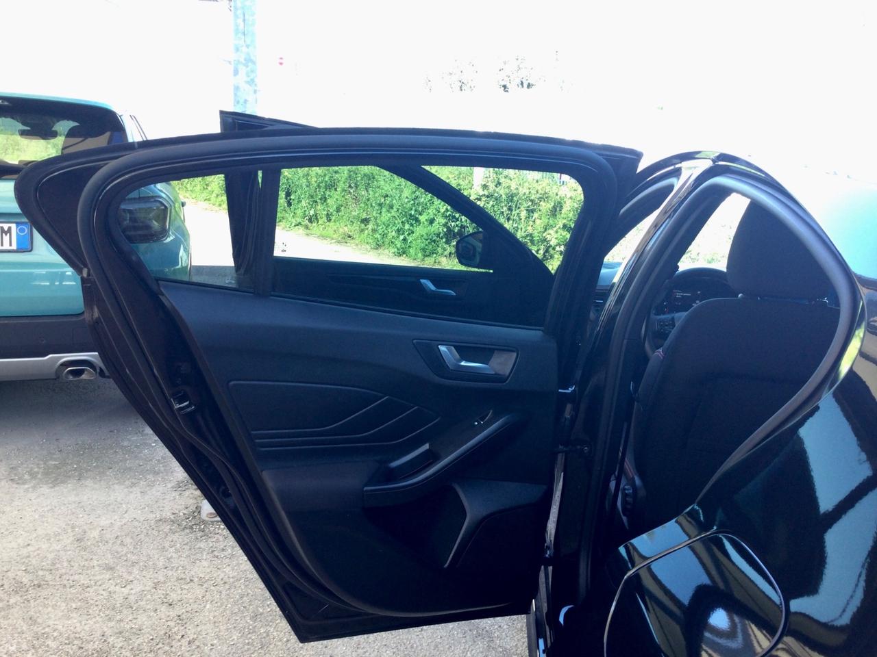 Ford Focus 1.0 EcoBoost Hybrid 125 CV 5p. ST-Line