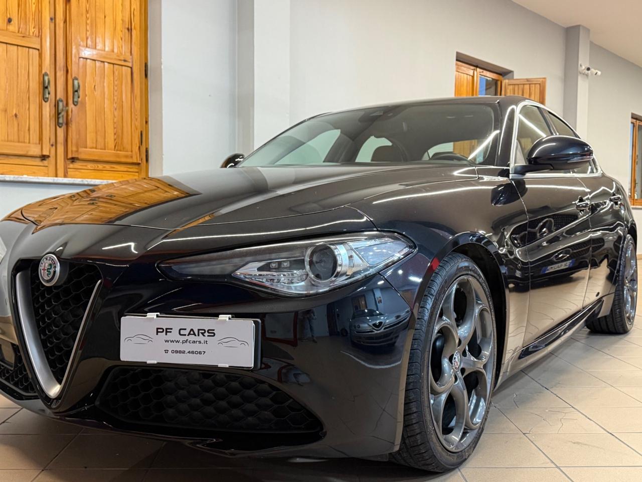 Alfa Romeo Giulia 2.2 Turbodiesel 180 CV AT8 Sport Business