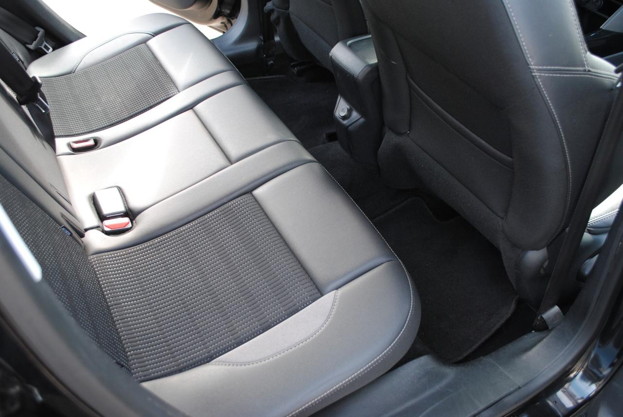 PEUGEOT 2008 1.6 HDI 99 CV OK NEOPATENTATI