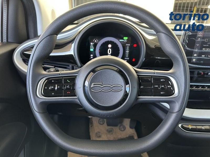 FIAT 500 Action Berlina