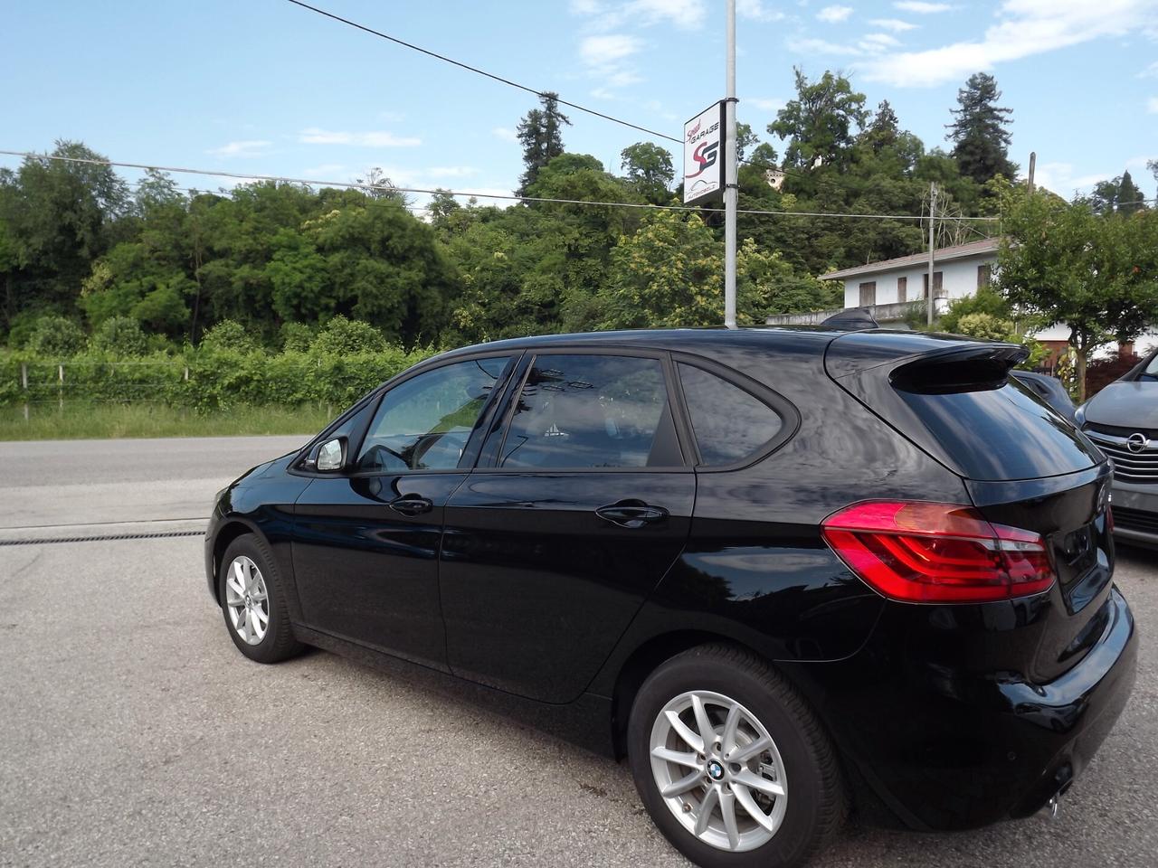 Bmw 216 216d Active Tourer Sport km 0