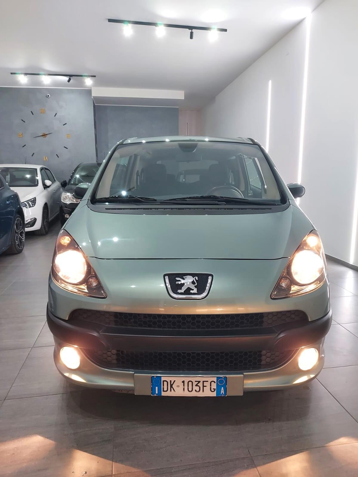 Peugeot 1007 1.6 Sporty 2Tronic