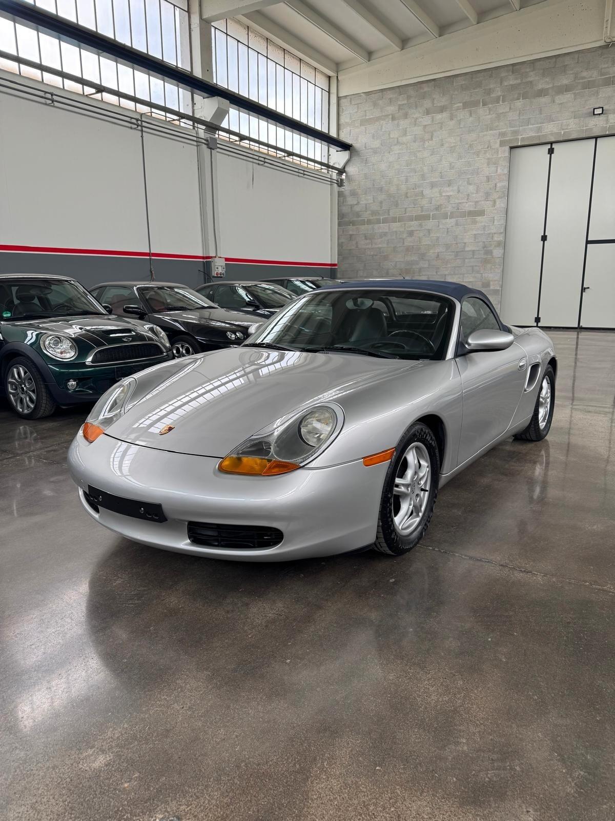 Porsche Boxster 2.7i 24V cat