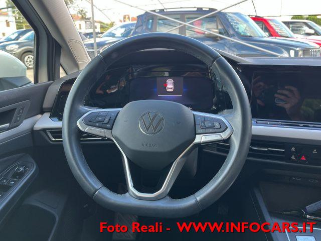 VOLKSWAGEN Golf 1.0 eTSI MHEV EVO DSG Life - PROMO!