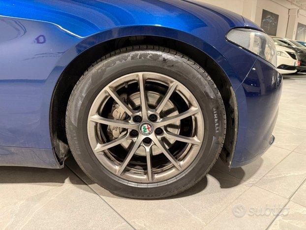 Alfa Romeo Giulia 2.2 Turbodiesel 150 CV AUTO