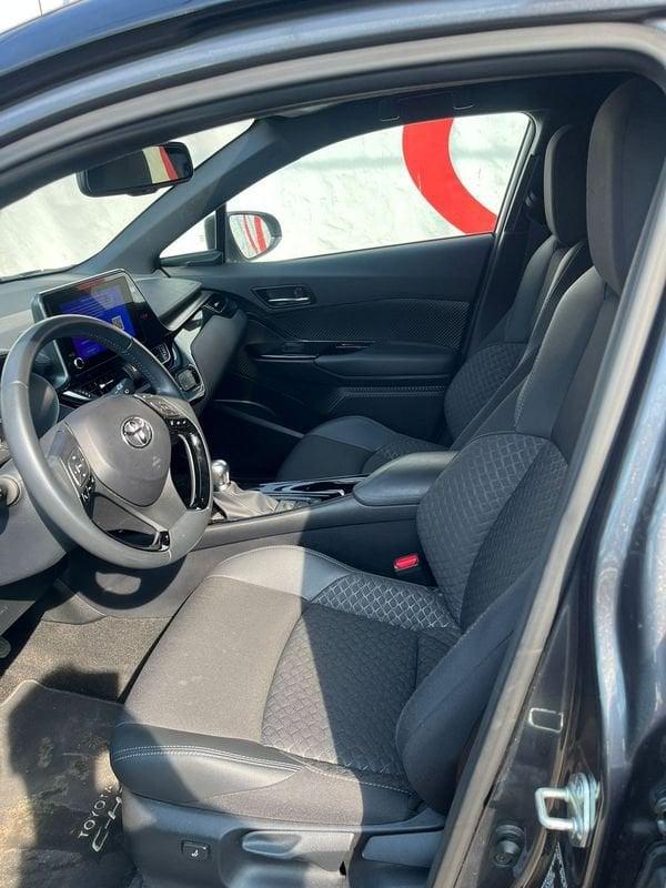 Toyota C-HR C-HR 2.0 Hybrid E-CVT Trend