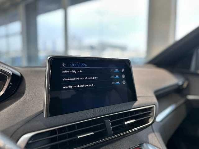 Peugeot 3008 BlueHDi 120 S&S EAT6 GT Line