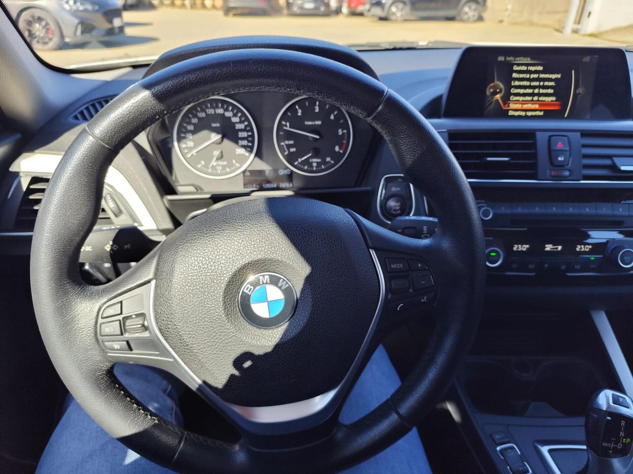 Bmw 118 118d 5p. Urban