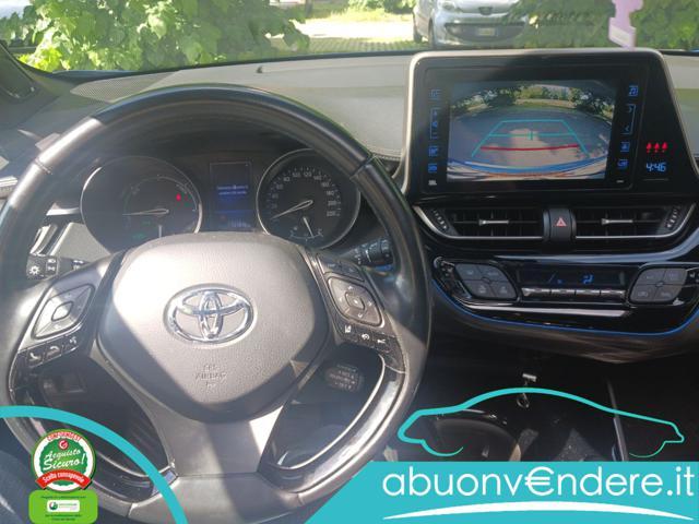 TOYOTA C-HR 1.8 Hybrid E-CVT Trend