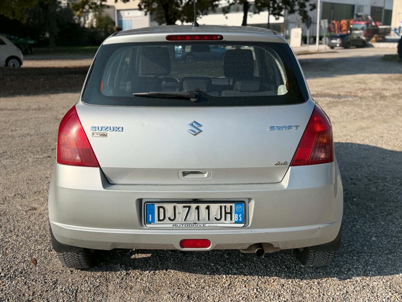 Suzuki Swift 1.3 4X4