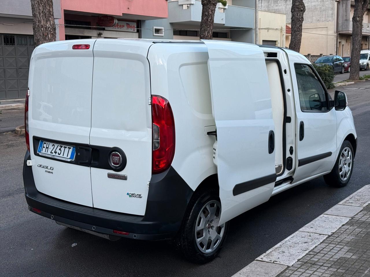 Fiat Doblo 1.4 T-Jet *MAXI 3POSTI COIBENTATO 2017