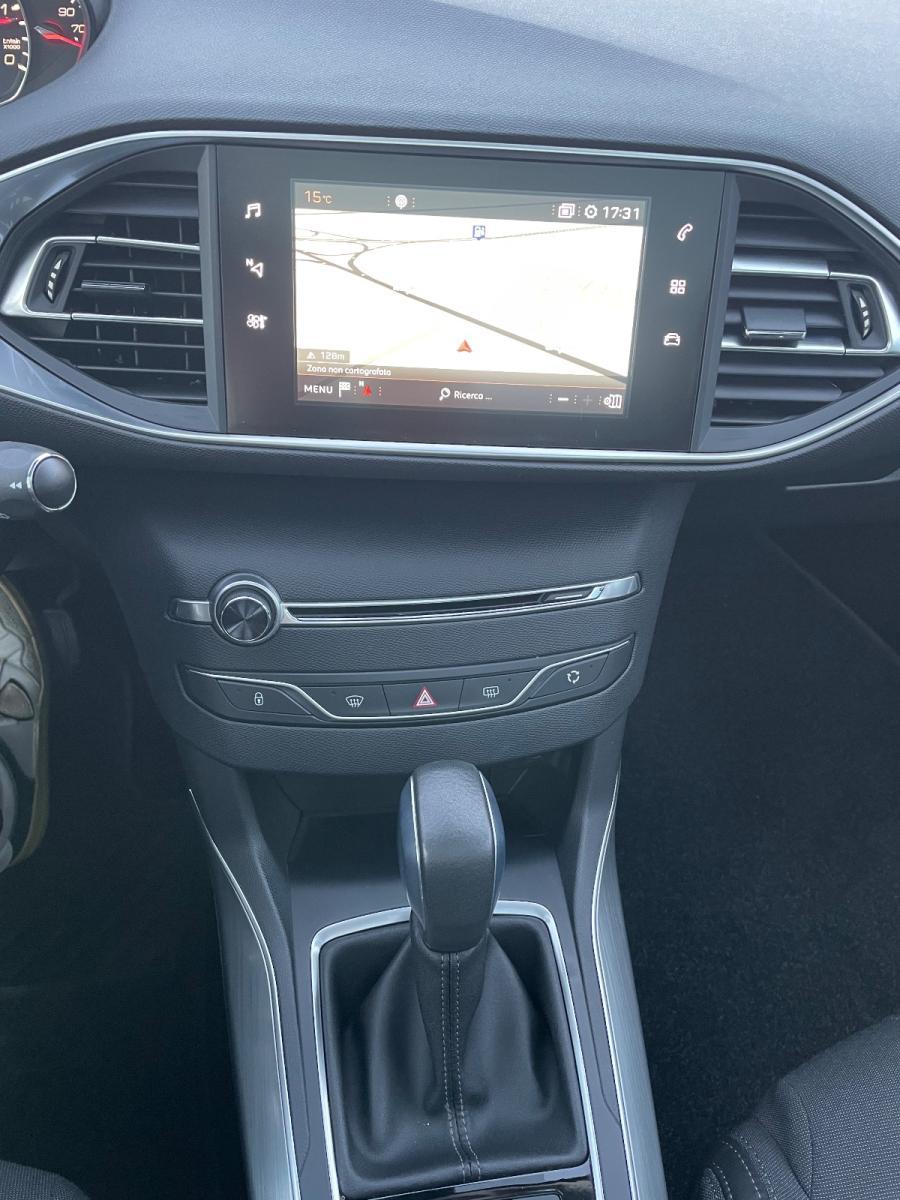 PEUGEOT - 308 - BlueHDi 120 S&S EAT6 GT Line