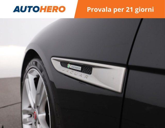 JAGUAR XE 2.0 D 180 CV aut. R-Sport
