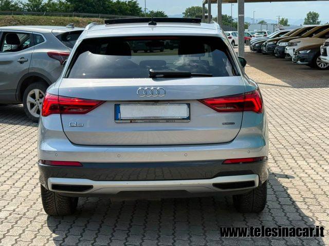 AUDI Q3 2.0 TDI 40 quattro Stronic TETTO APRIBILE Advanced