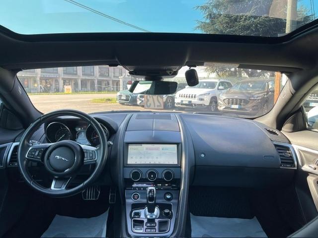 Jaguar F-Type 2.0 aut. Coupé R-Dynamic