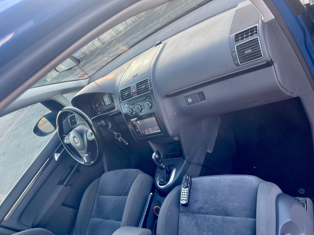 Volkswagen Touran 2.0 TDI 140 CV DSG Highline