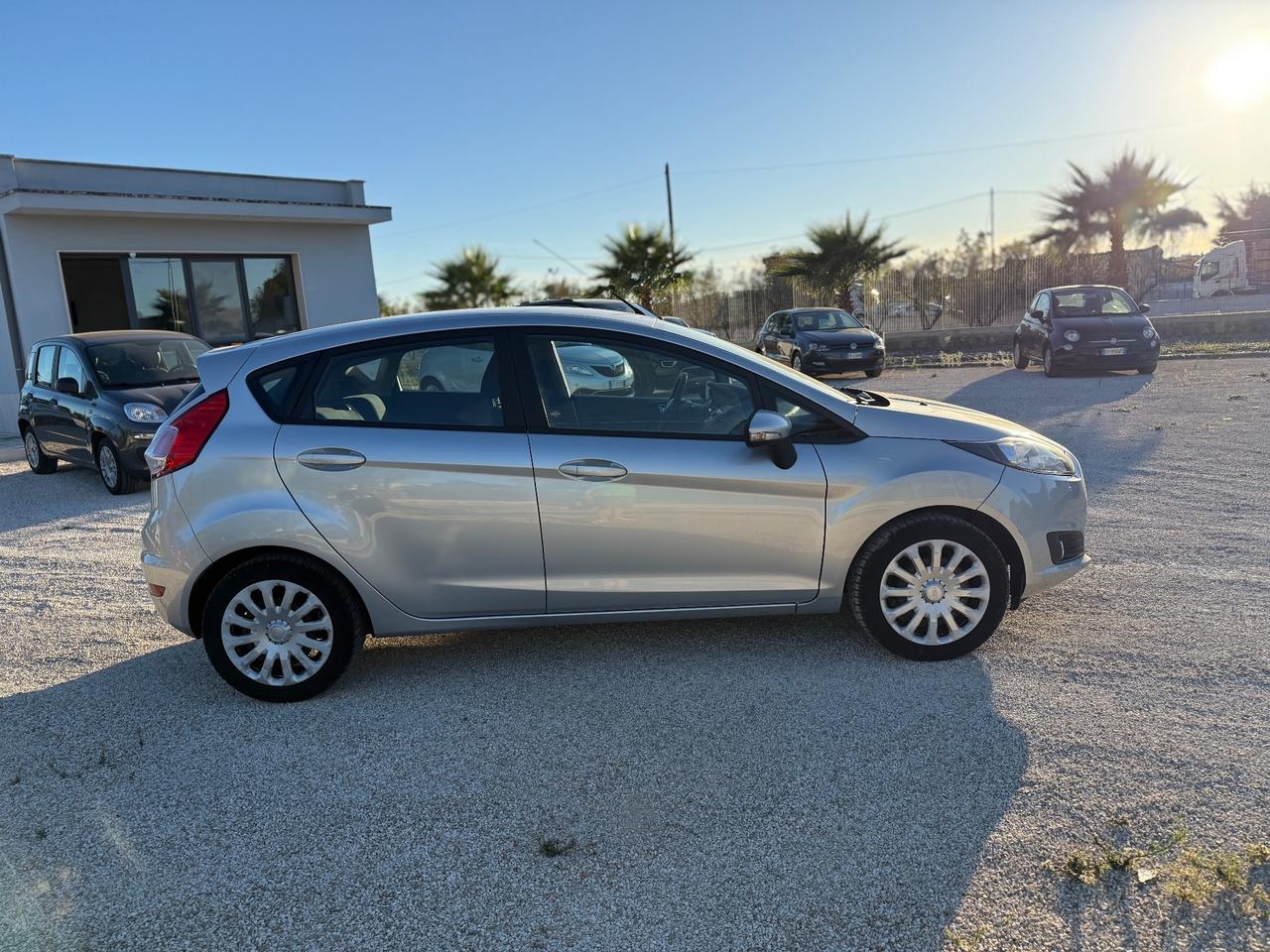 Ford Fiesta 1.5 TDCi 75CV 5 porte