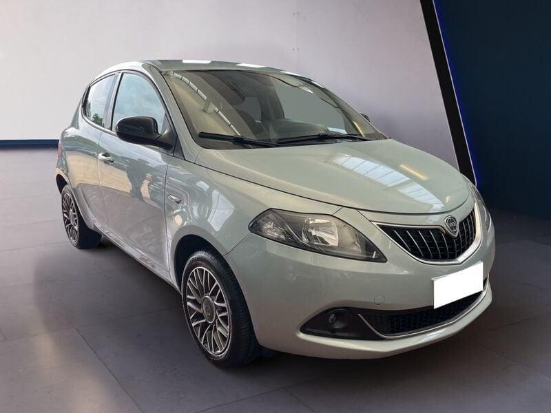 Lancia Ypsilon III 2021 1.0 firefly hybrid Gold s&s 70cv 5p.ti