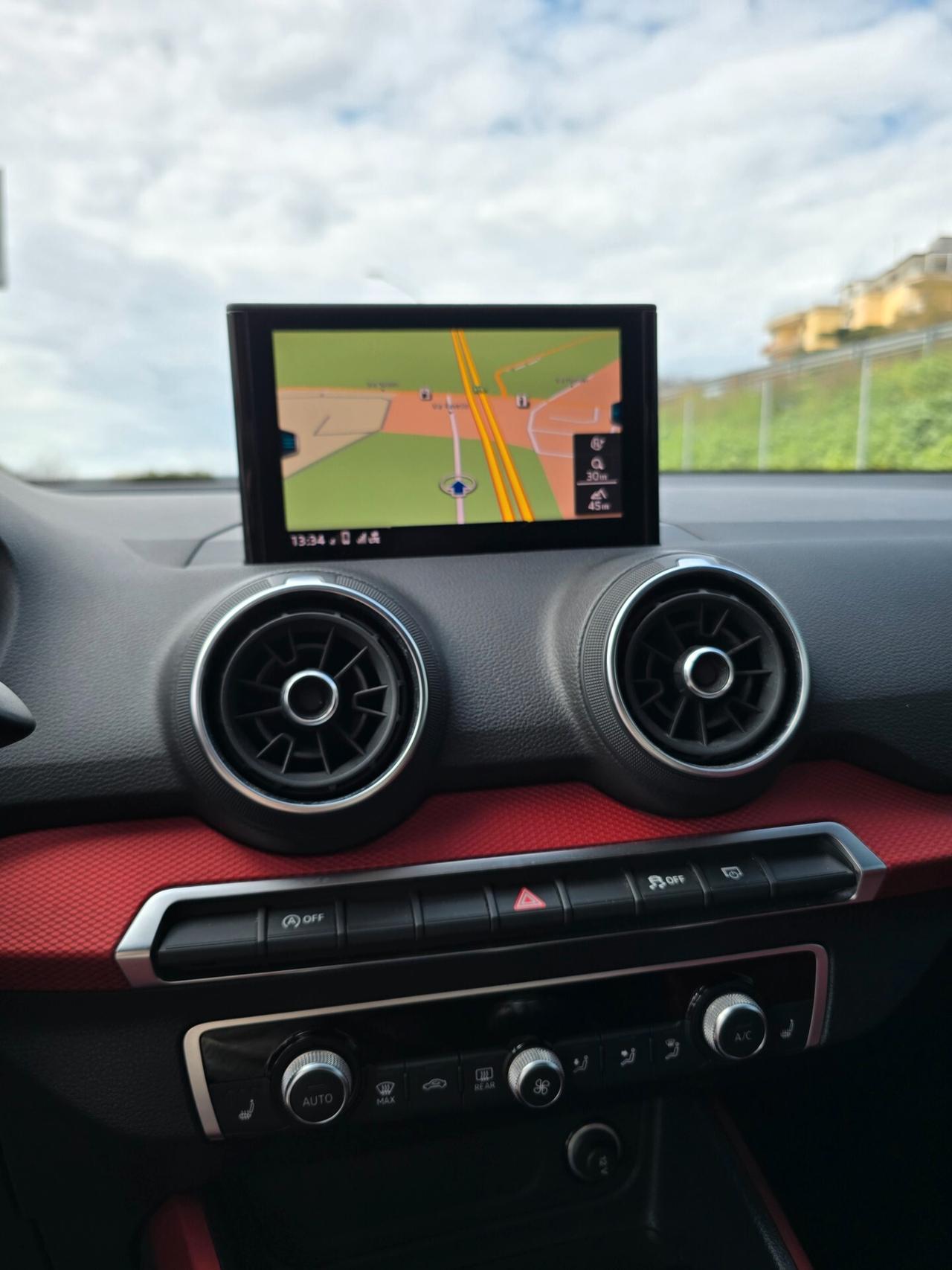 Audi Q2 30 TDI 116cv Admired