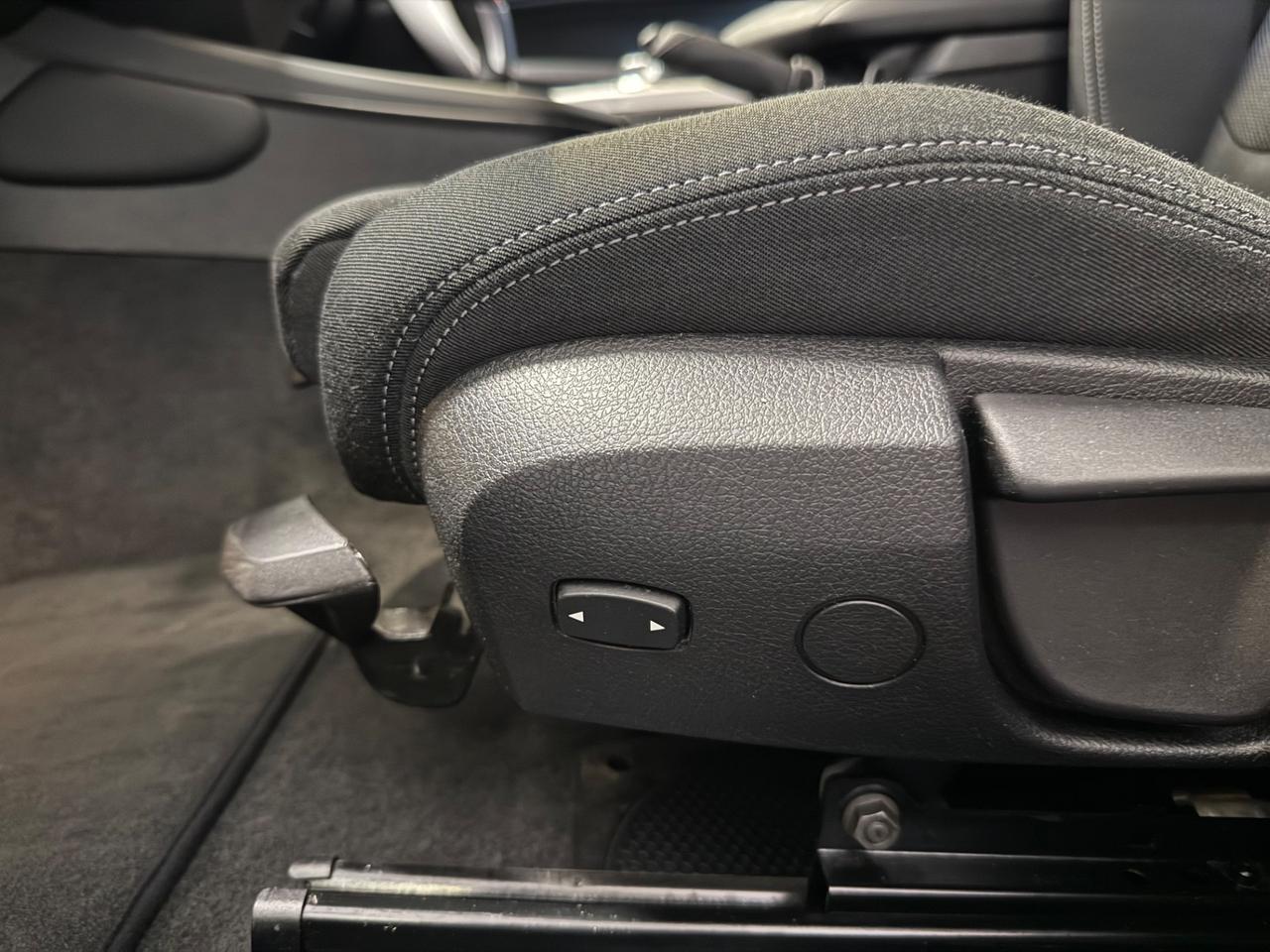 Bmw 118 118d 5p. Msport