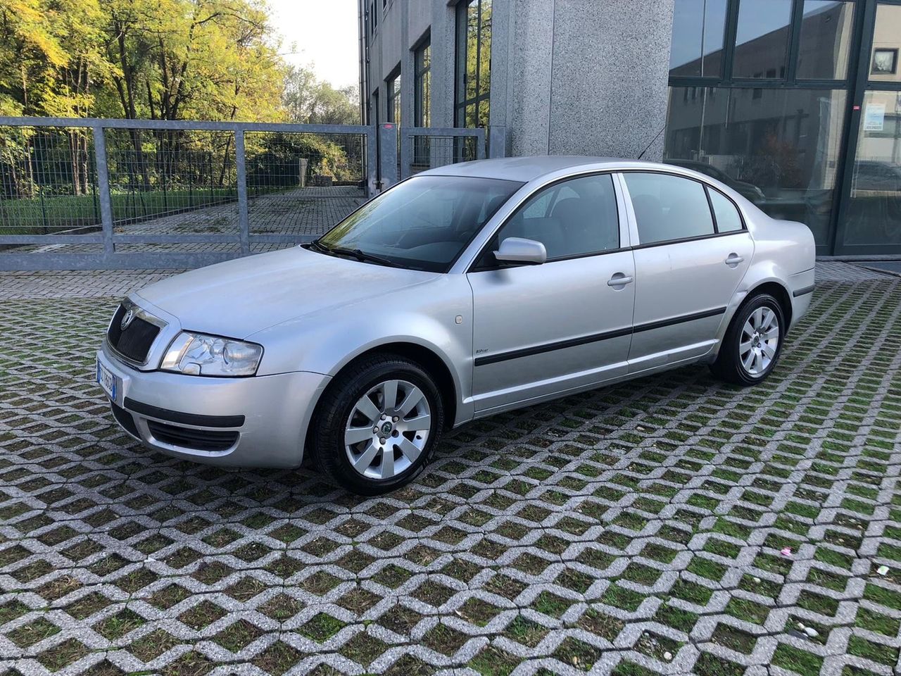 Skoda Superb 1.9 TDI/130CV Elegance*Climatronic*Cerchi