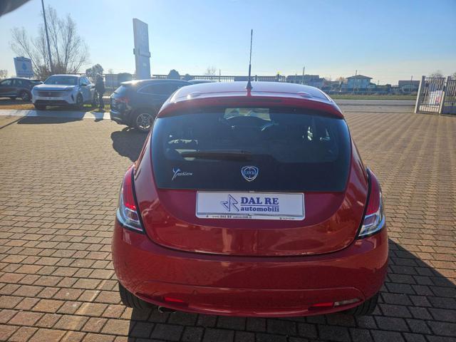 LANCIA Ypsilon 1.2 GPL Ecochic Gold PER NEOPATENTATI