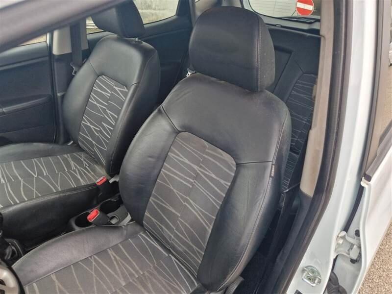 Kia Venga 1.4 CRDi 90CV Cool