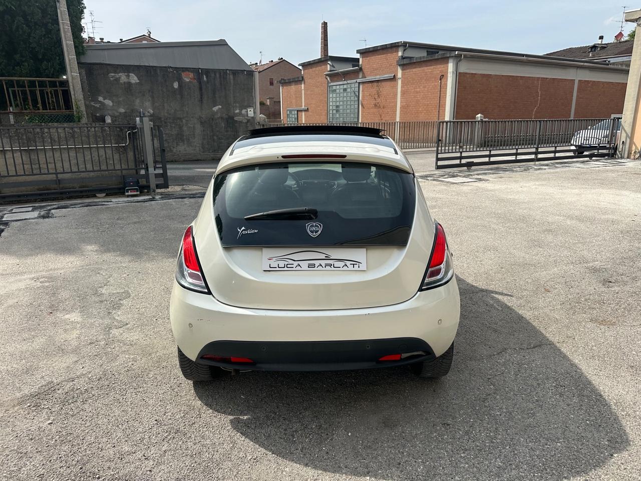 Lancia Ypsilon 1.2 GPL Possibile Finanziamento