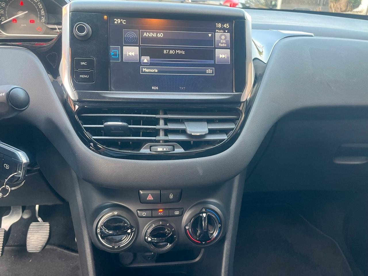 Peugeot 208 BlueHDi 75 5 porte Active
