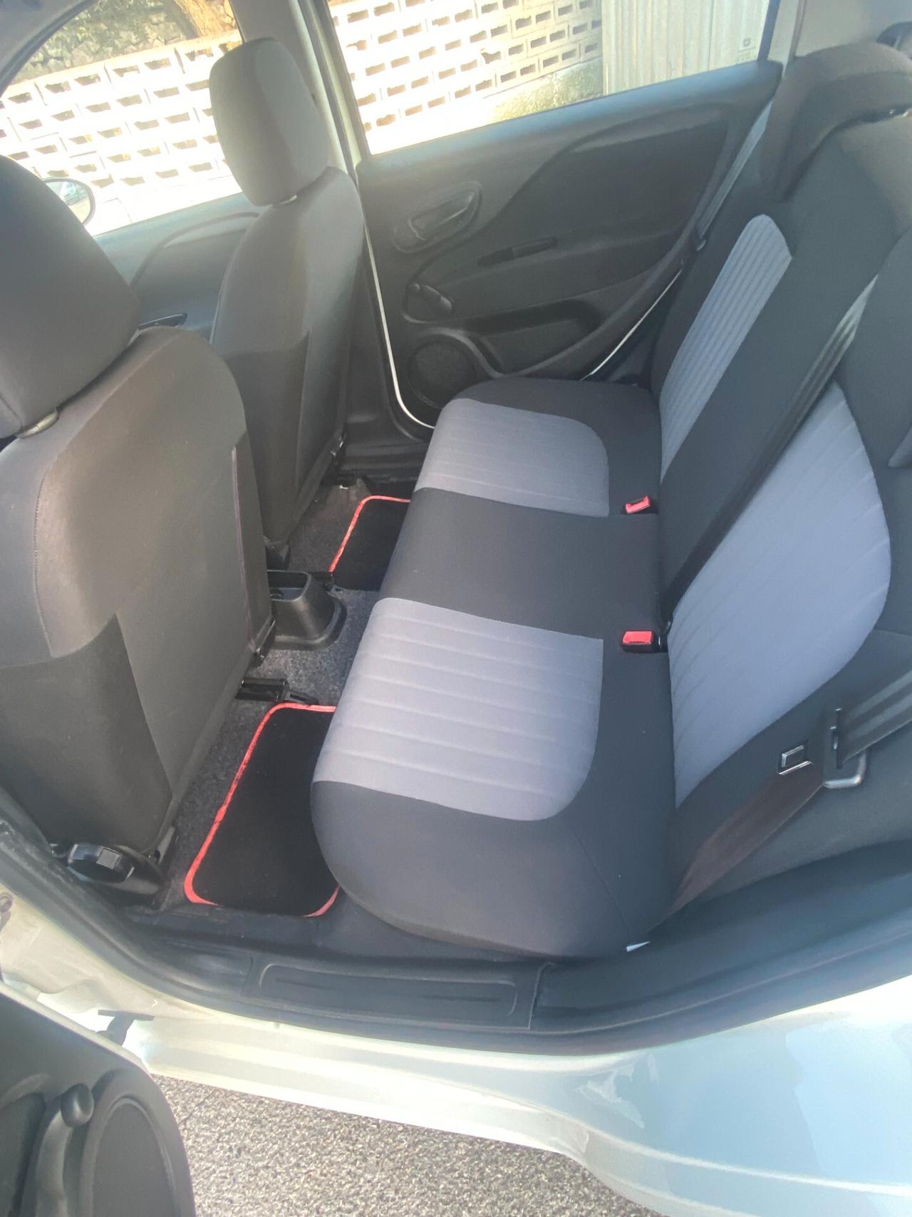 Fiat Punto 1.3 MJT II S&S 95 CV 5 porte Street