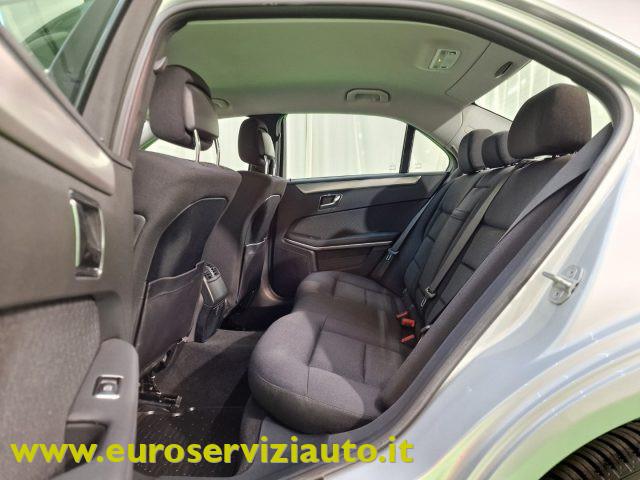 MERCEDES-BENZ E 220 CDI BlueEFFICIENCY Elegance