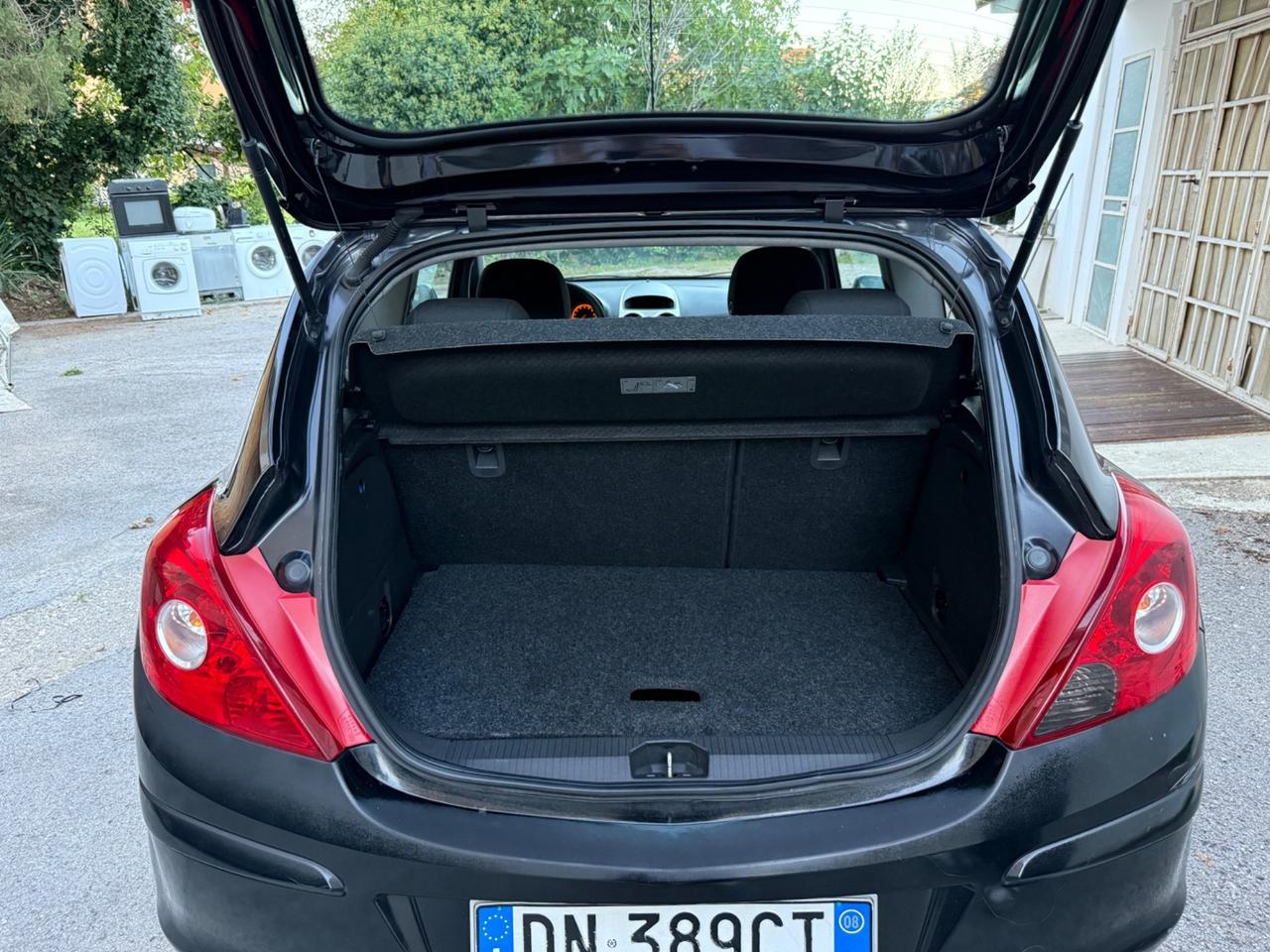 Opel Corsa 1.0 3 porte Enjoy