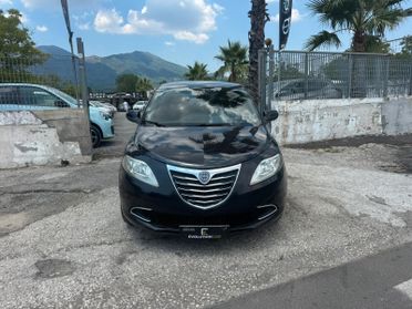 Lancia Ypsilon 1.3 MJT 16V 95 CV 5 porte