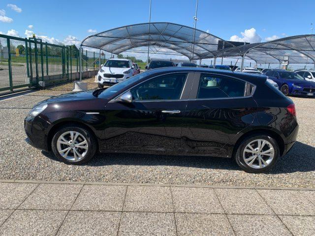 ALFA ROMEO Giulietta 1.6 JTDm-2 105 CV Distinctive