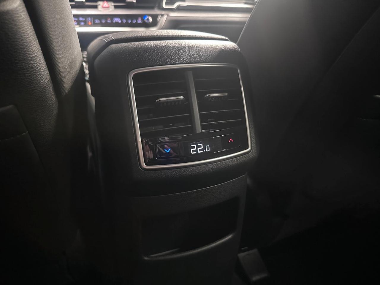 Kia Sportage 1.6 tgdi hev Style auto