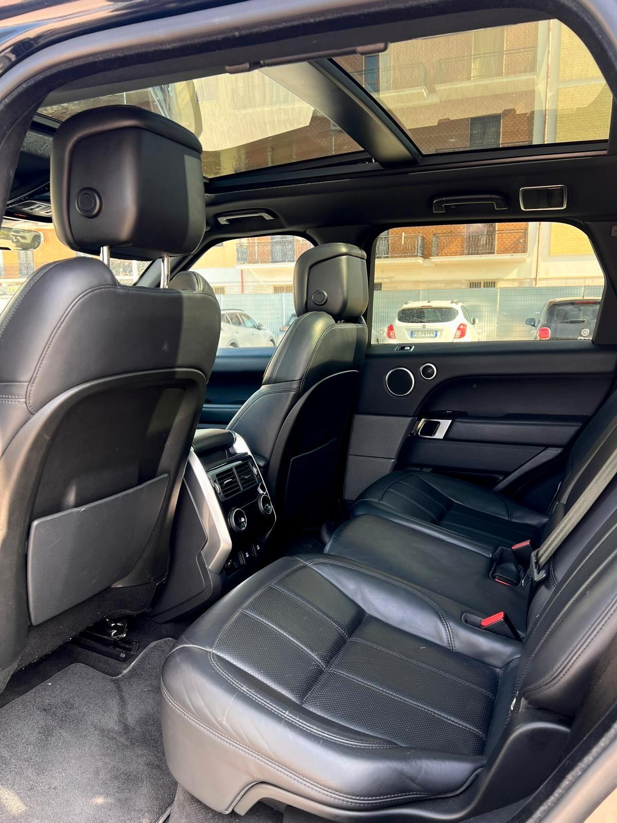 Land Rover Range Sport 3.0 TDV6 HSE DYNAMIC