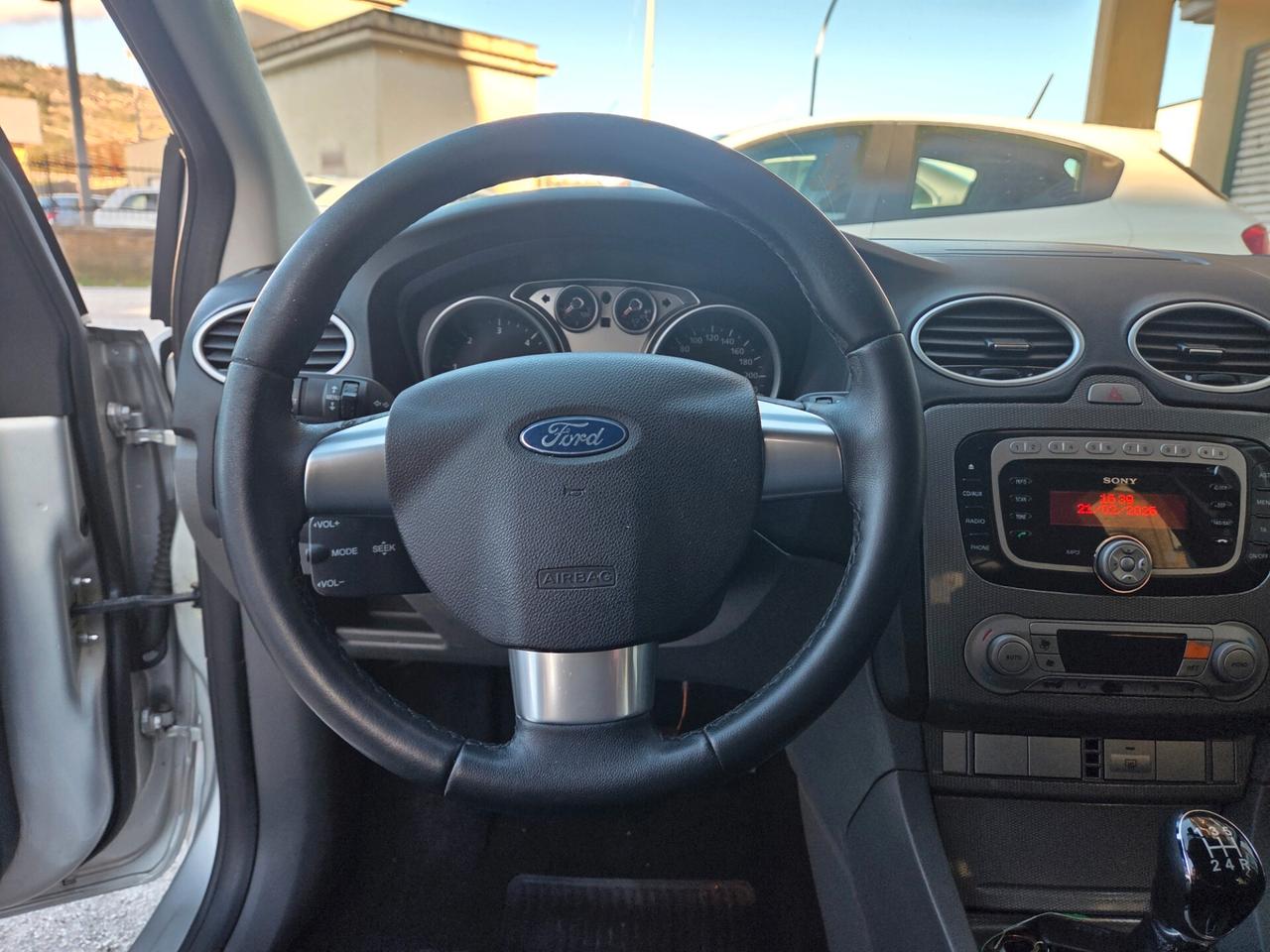 FORD FOCUS 1.6 TDCI TITANIUM ANNO 2009 KM CERTIFICATI