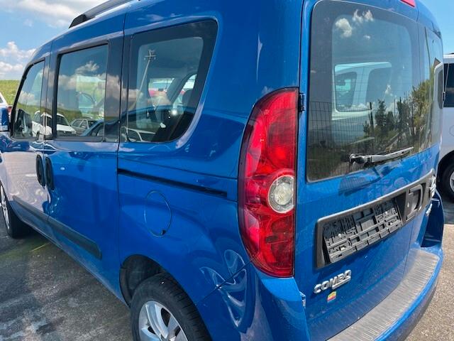 Opel Combo 1.6 CDTi 105CV ecoFLEX Start&Stop PC-TA Cosmo