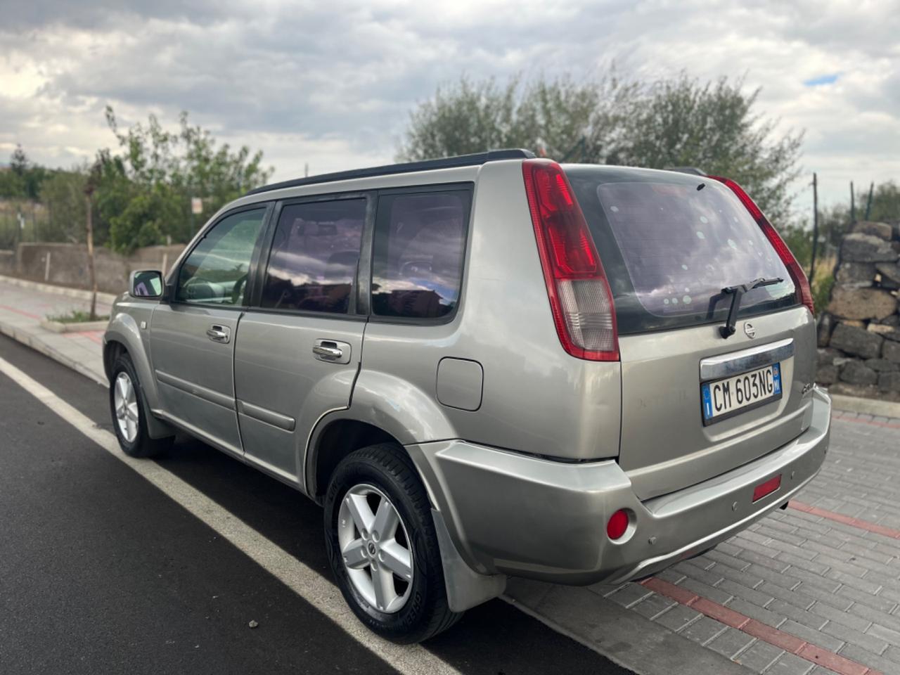 Nissan X-Trail 2.2 dCi