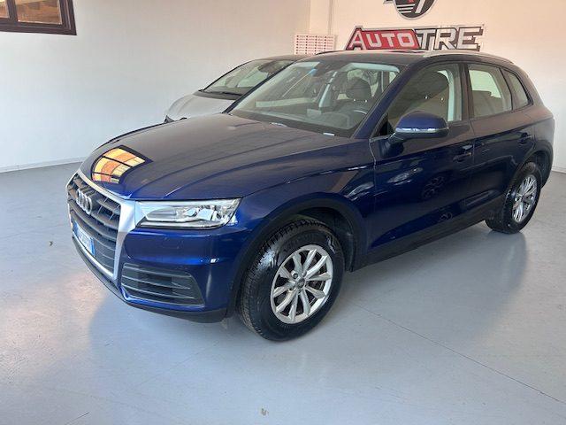 AUDI Q5 35 TDI S tronic Business