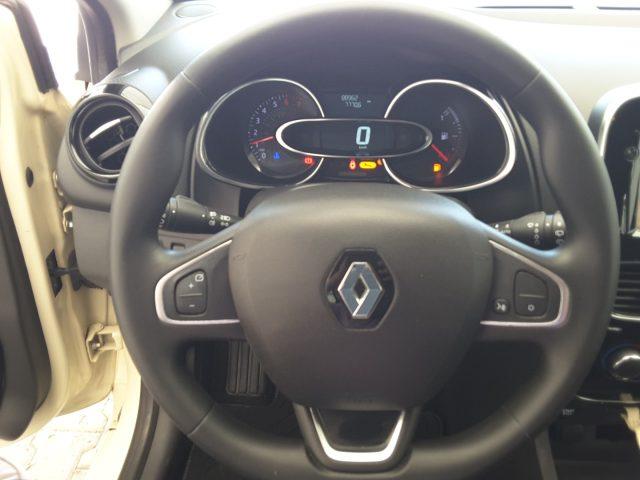 RENAULT Clio 1.2 75cv 5 porte Zen *EURO 6*