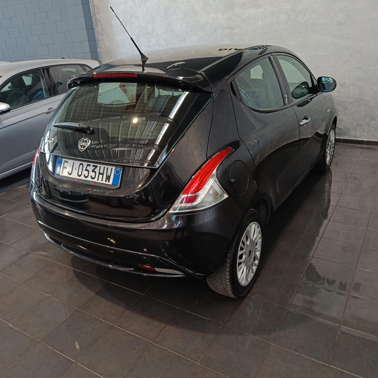 Lancia Ypsilon 1.2 BENZINA