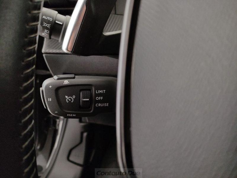 Peugeot 2008 2008 1.5 bluehdi Allure Navi Pack s&s 130cv eat8