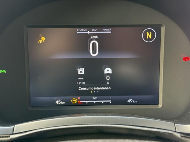 FIAT 600 Hybrid DCT MHEV La Prima