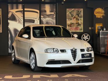 Alfa Romeo 147 3.2i V6 24V cat Selespeed 3 porte GTA