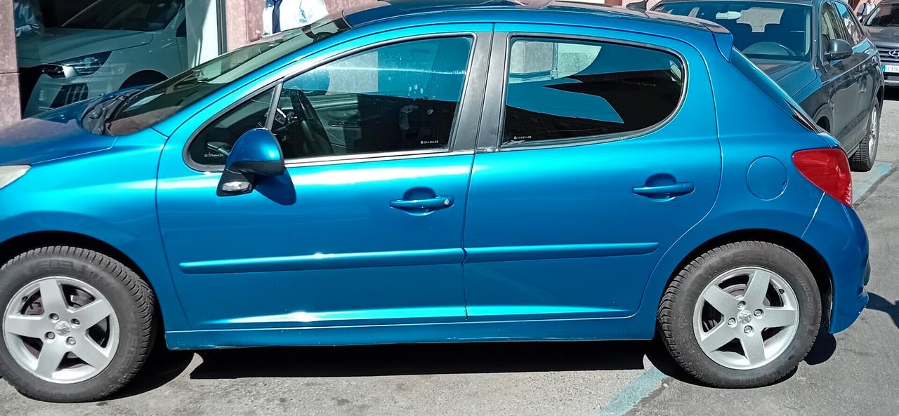 Peugeot 207